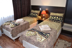 Yuzhniy Hotel